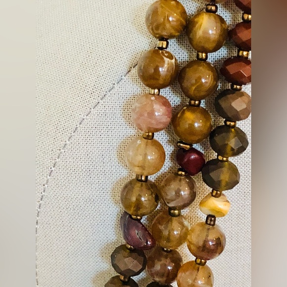 Vintage Unique Bead Necklace & Iridescent Earrings - Picture 9 of 16